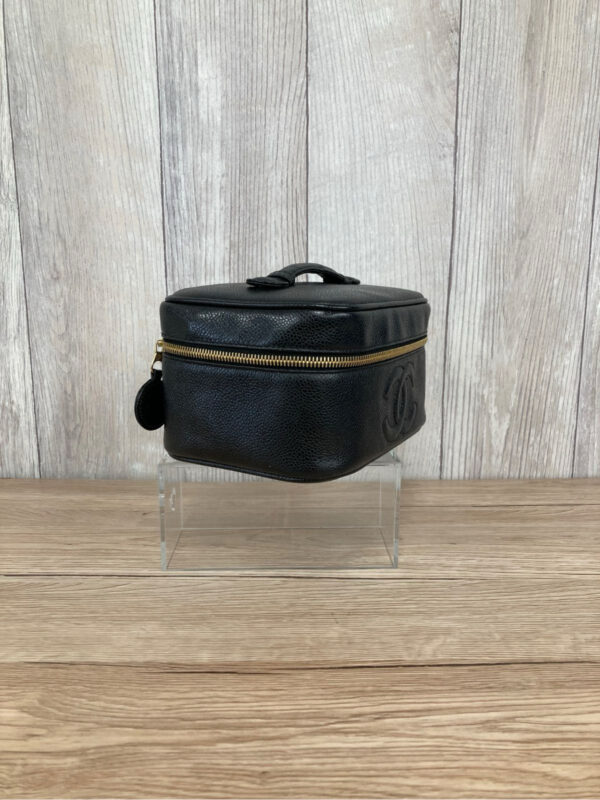 [PRE-ORDER] CHANEL Vintage Caviar Leather Vanity Pouch Bag
