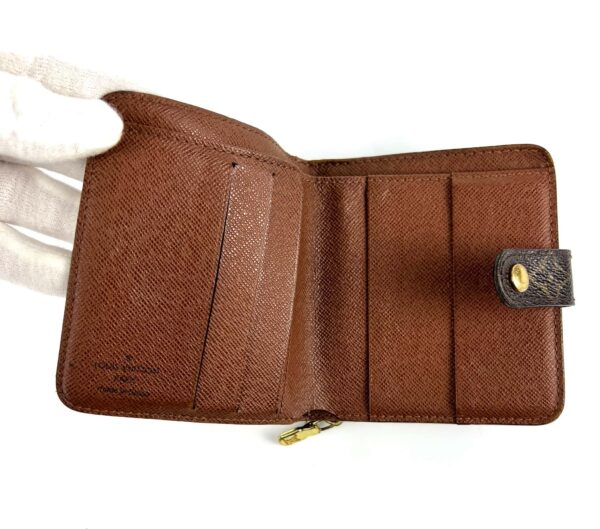 Compact Zip Wallet