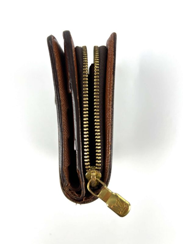Compact Zip Wallet